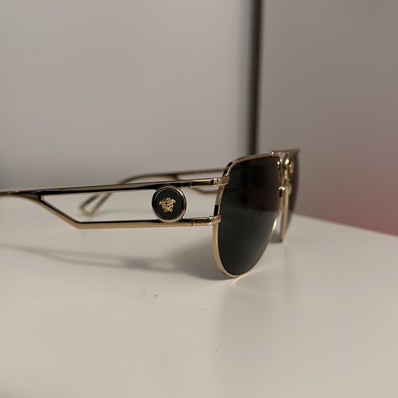 Versace Sunglasses - Picture 3 of 5